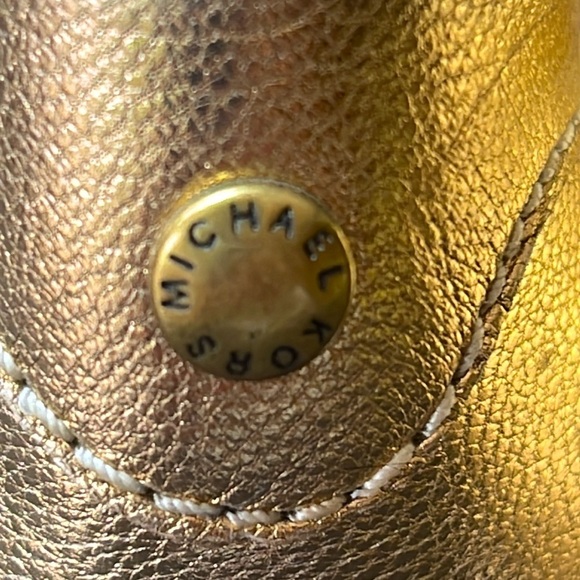 MICHAEL KORS CALLAHAN GOLD TASSEL FLATS LOAFERS 7M - Picture 4 of 8